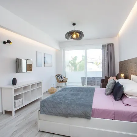 Salt N Mellow פליראקי