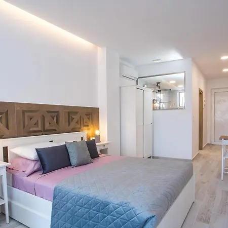 アパート Salt N Mellow