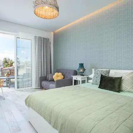 Salt N Mellow Apartment