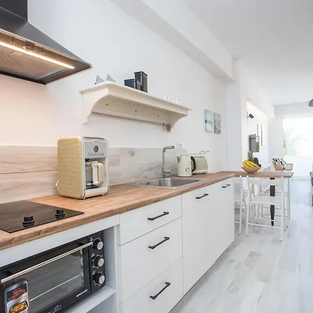 Διαμέρισμα Salt N Mellow Φαληράκι