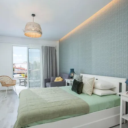 Salt N Mellow * Φαληράκι